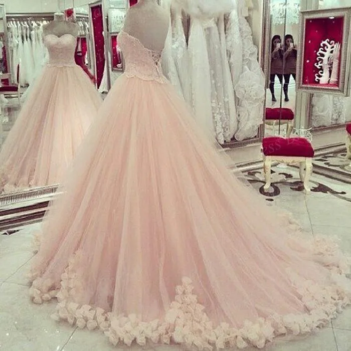 Free Shipping Real Image Ball Gown Puffy Sweetheart Neckline Corset Back Top Lace Sweep Train Tulle