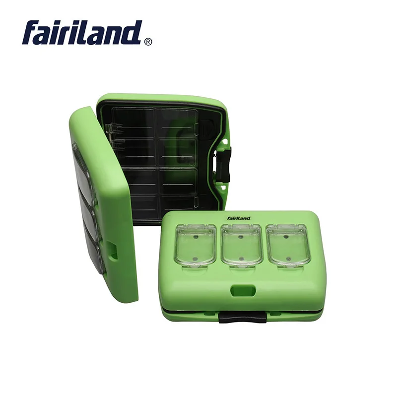 

Green mini 4.1"*3.5" fishing hook box 18 compartments portable hook holder lightweighted fishing tackle box accessories box