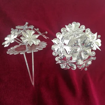

The court moves to shake the stage The costume group Hanfu bride stage headdress The classical Miao silver hairpin hairpin