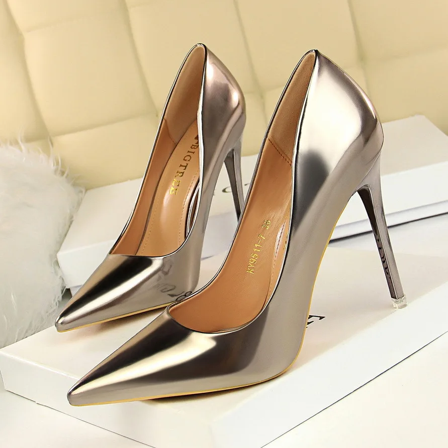 

Patent Leather Thin Heels Office Shoes New Arrival Women Pumps Fashion High Heels Shoes Women's Pointed Toe Sexy Shoes Shallow