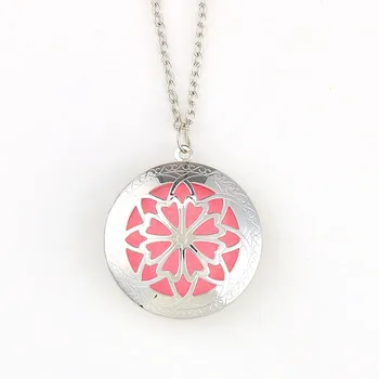 

Hotsale 20/pcs 32mm Filligree Floral Fillligree Locket Diffuser Pendant Essential Oil Diffuser Locket Necklace