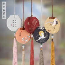 Автомобиль кулон древний ветер Висячие шеи и пустой мешок фестиваль лодок дракона Москитная репеллент подарок изысканный узор