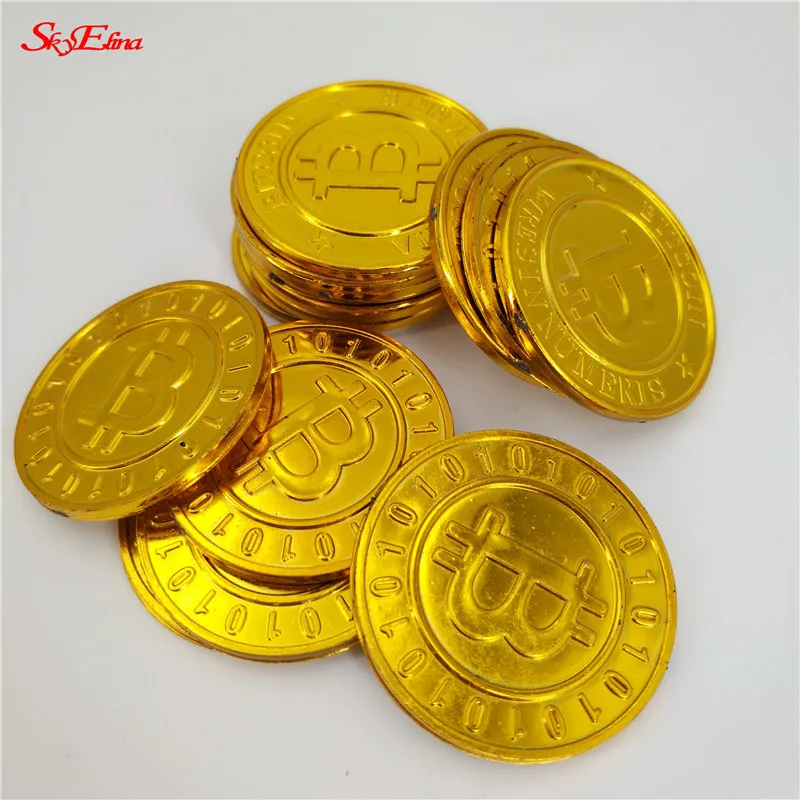 50pcs Plastic Gold Plated Bitcoin Pirate Gold Coin Art Collection Gift Children Toy Gold Coin