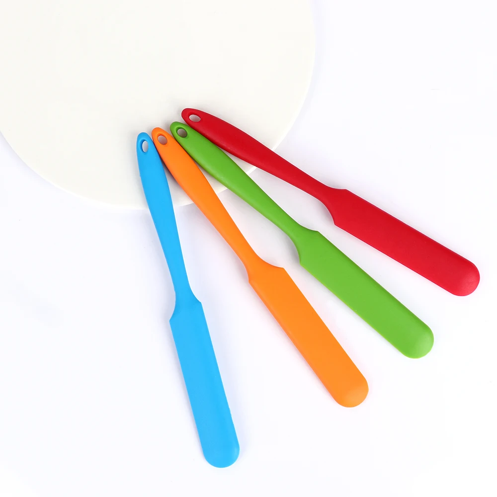 

1Pcs DIY Silicone Baking Scraper Cake Cream Butter Spatula Peeling Knifes Fondant Baking Pastry Tools Kitchen Supplies