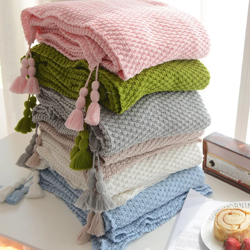 

Thread Knit Throw Blanket America Style with Tassel Sofa Warm Bedspread Cover