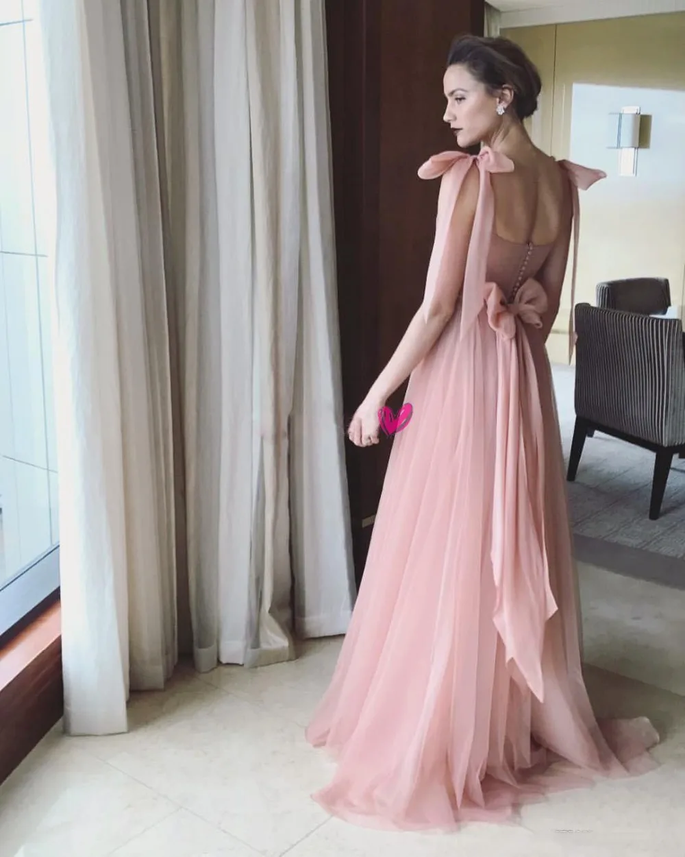couture-2018-pink-evening-dresses-long-backless-sexy-prom-dresses-a-line-floor-length-celebrity-dressustom-made-with-bowtie-party-gowns