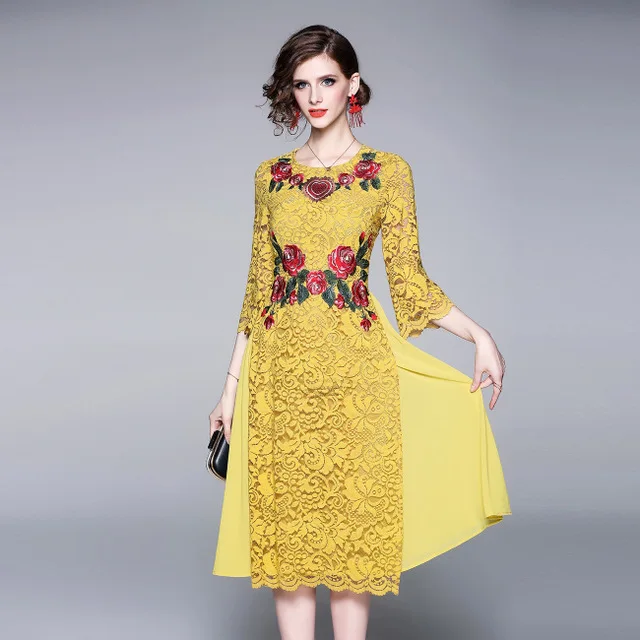 

2019 Chinese summer lace embroidery long qipao Vietnam ao dai dress