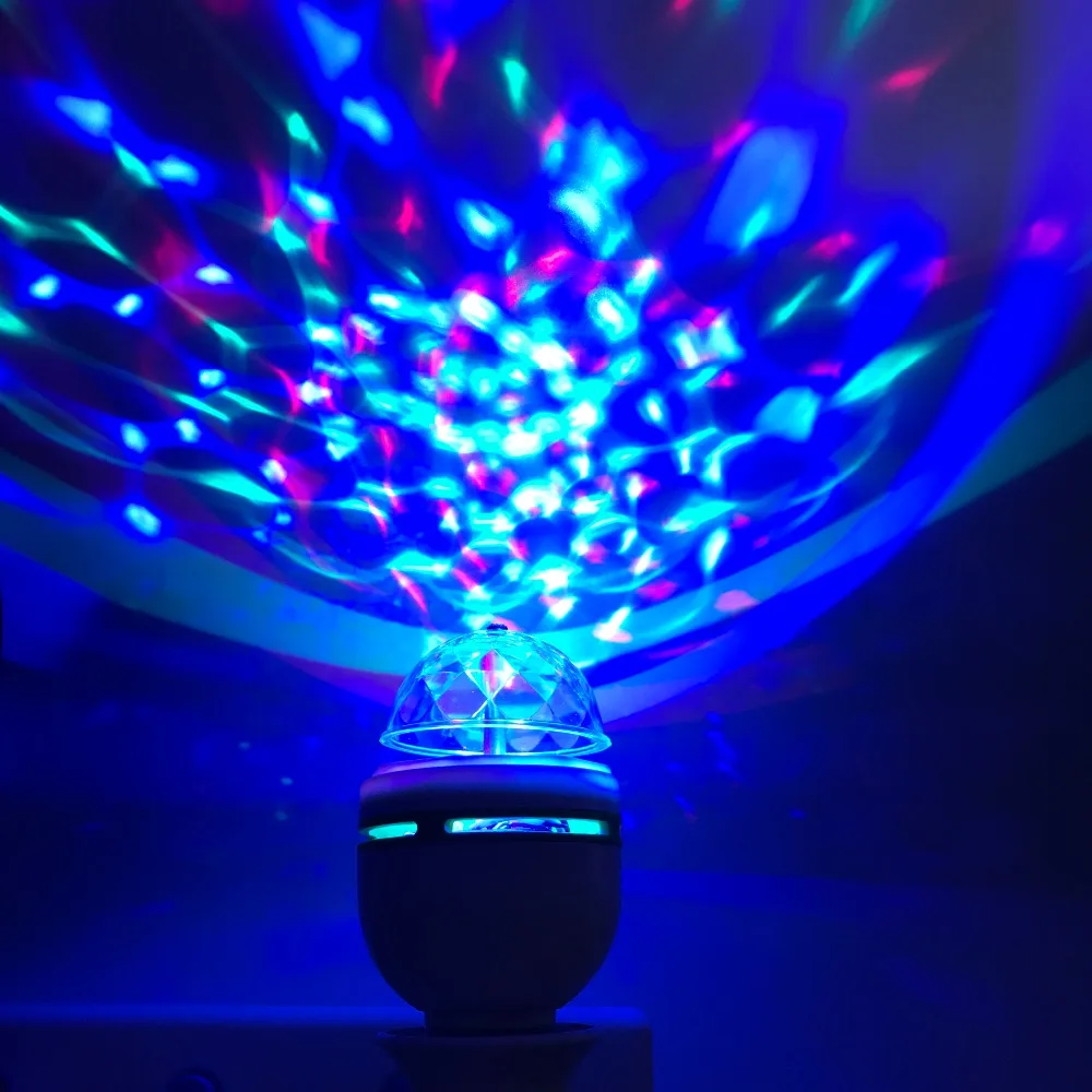 جديد كامل اللون 3 واط البسيطة e27 rgb led مصباح السيارات الدوارة rgb عطلة led dj ديسكو المرحلة إضاءة 85-265 فولت لمبة لشريط ktv الإضاءة