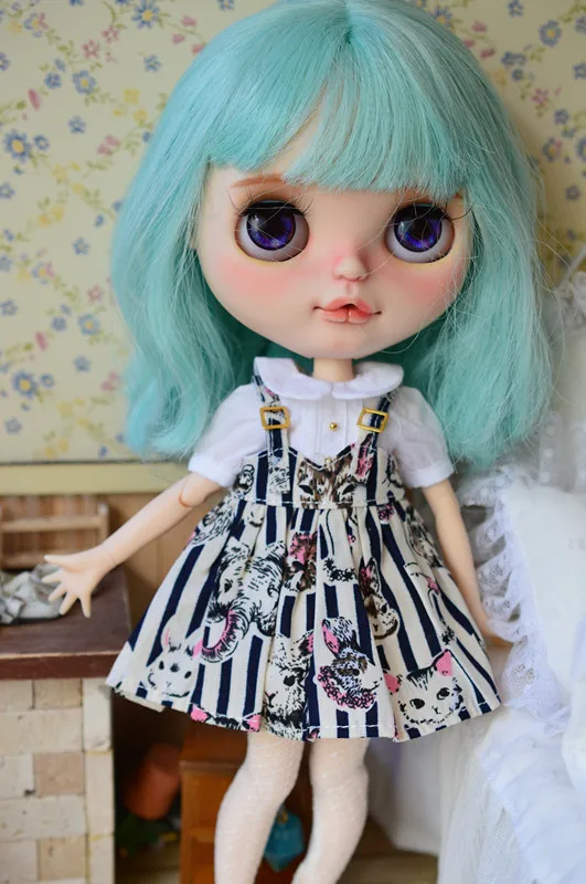 

New [Shirt+Strap Skirt] Blyth Shirt azozne Strap Skirt Doll Outfit (suitable for blyth,BJD,azone,pullip,lati,licca,1/6doll)