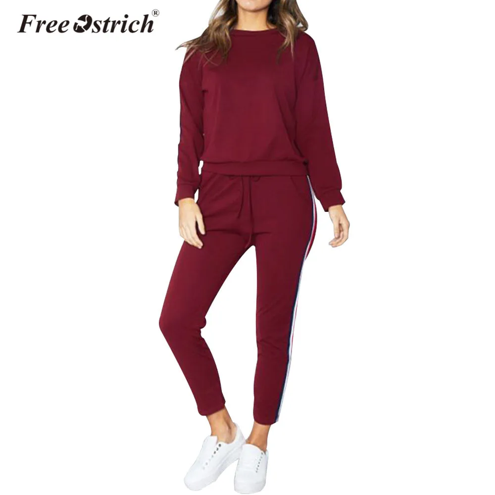 Женский спортивный костюм Free Ostrich комплект из двух предметов топ и штаны с