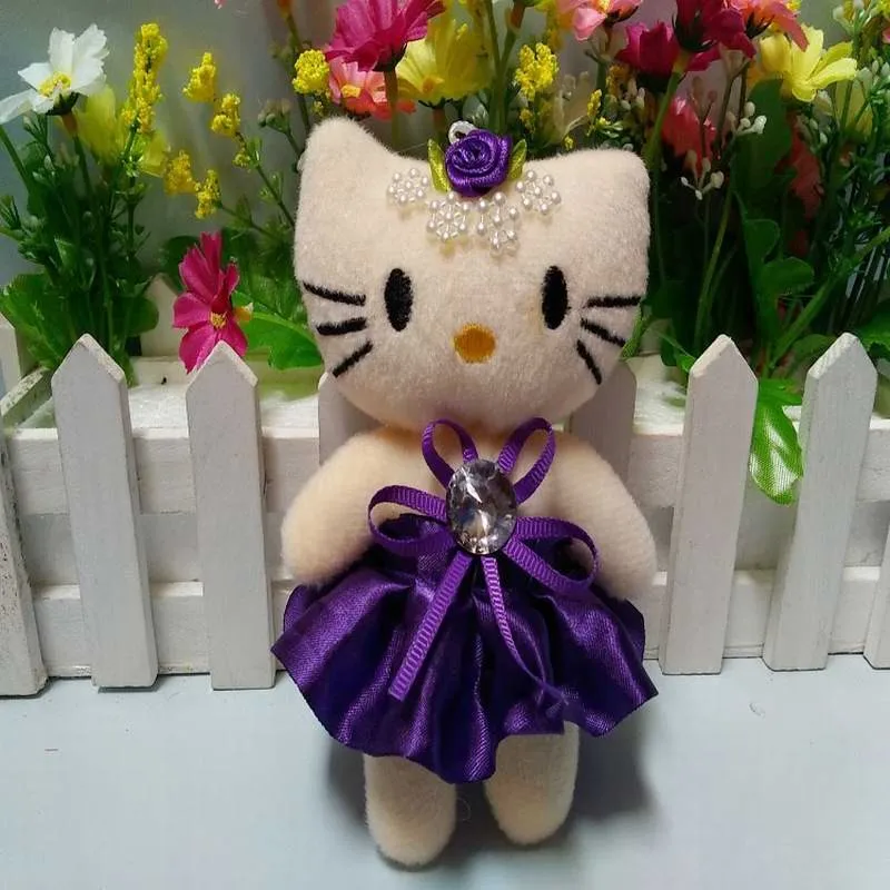 12cm plush kitty with dress diamond for gift (3)