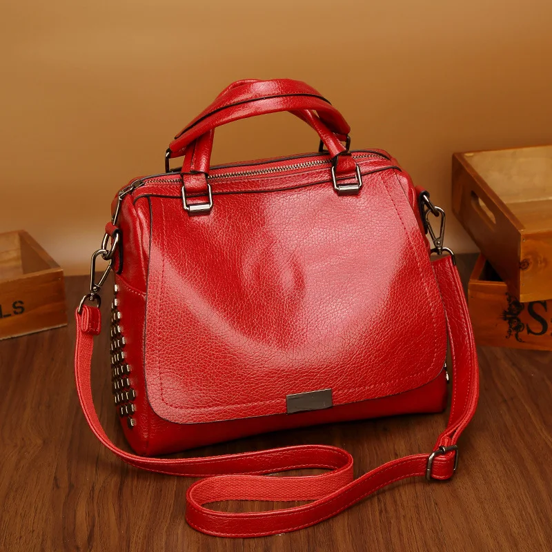 

2018 New Pattern Handbag Fashion Bag Soft Skin Simple Single Shoulder Slant Slant Big Bag Casual Messenger Bag