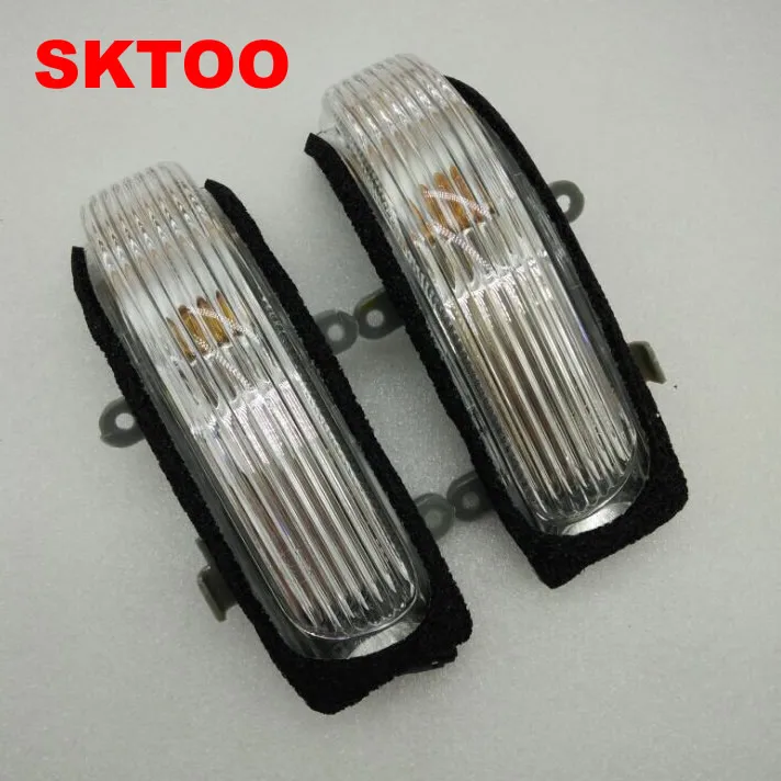 

SKTOO Left and Right Rearview Mirror Lamp for Old Toyota Camry rear view mirror turning signal LED light side lamp