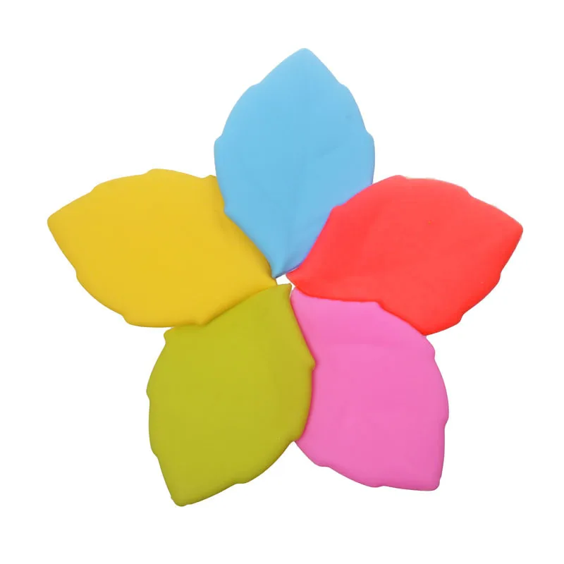 

Pocket Cup Portable Soft Silicone Leaf Shape Camping Hiking Home Water Drink Cup D402