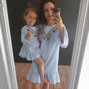 

Summer Girls Tassel Flying Sleeve Dresses Casual Blue Stripe Daughter Mother O-Neck Tops Sundress Family Matching Clothes