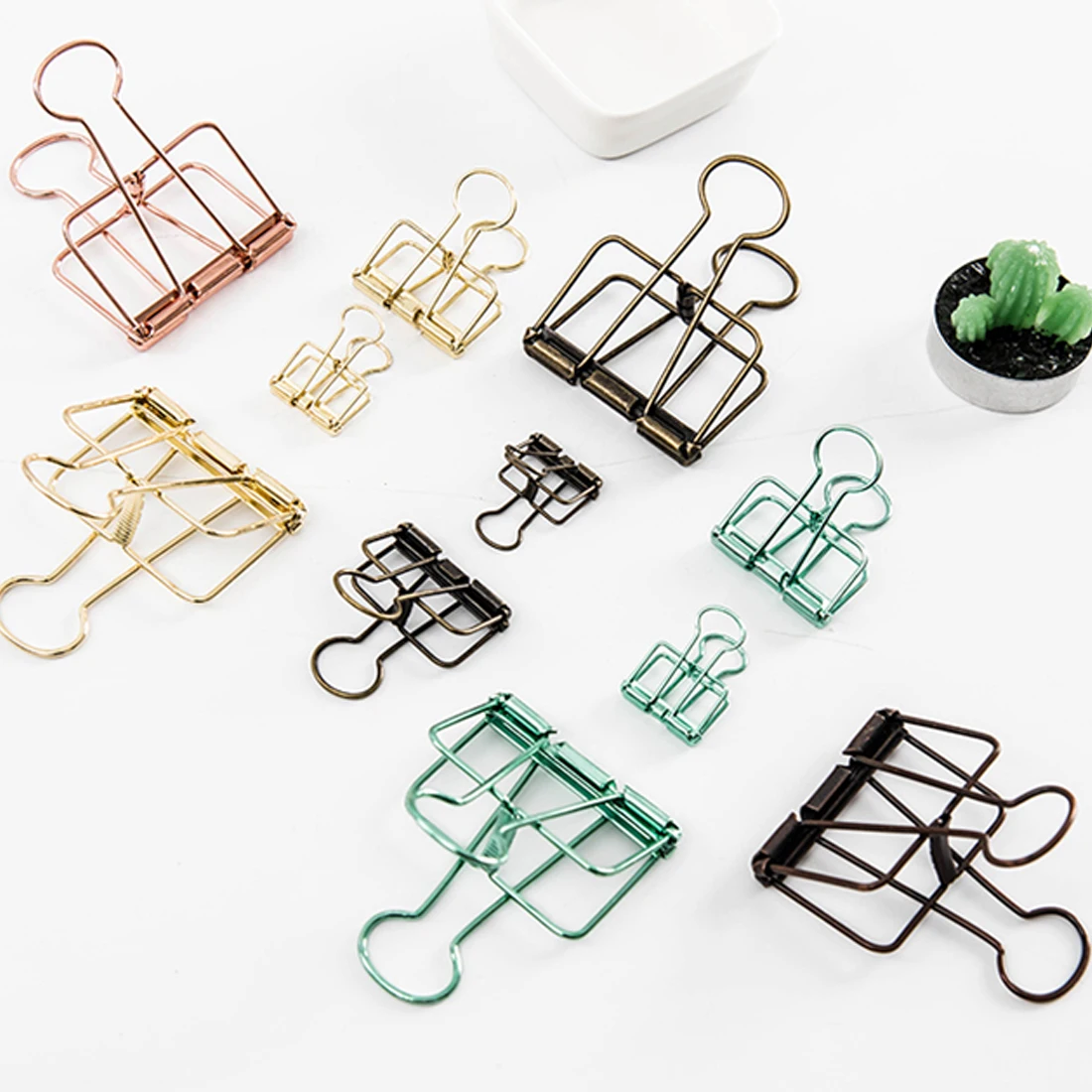 

FangNymph Metal Solid Color Hollow Out Binder Clips Notes Letter Paper Clip Office School Supplies Model Optional S/M/L