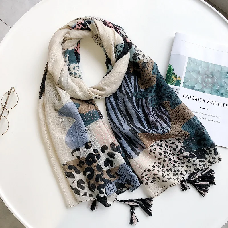 2019 Hot Sale Beautiful Leopard Tassel Scarves Shawls Cotton Ink Painting Beach Wrap Scarf Hijab Muffler Free Shipping |