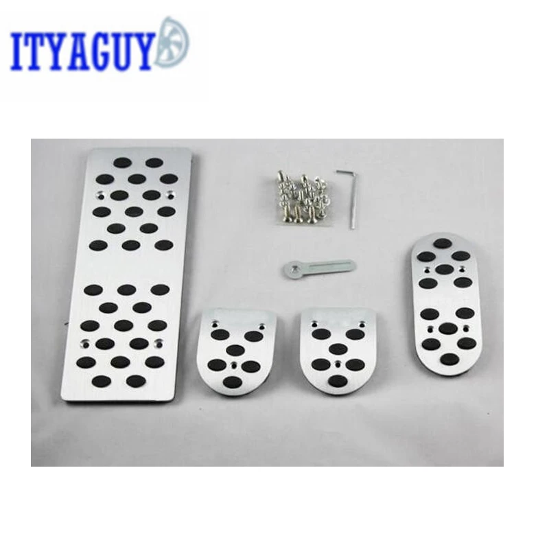

4pcs/set Car Accessories Gas Pedal For Mazda 3 MT Aluminium Alloy Gas Brake Clutch Accelerator Pedal Pedale Pad With logo