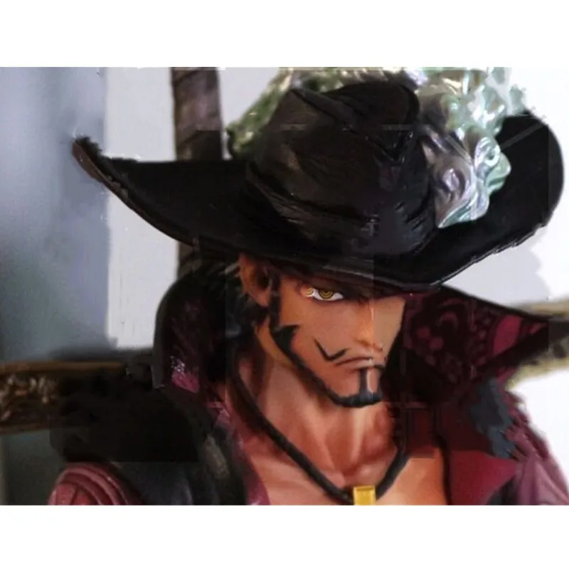 Statue-ONE-PIECE-Bust-Seven-Warlords-Of-The-Sea-Dracule-Mihawk-Full-Length-Portrait-GK-Action (2)