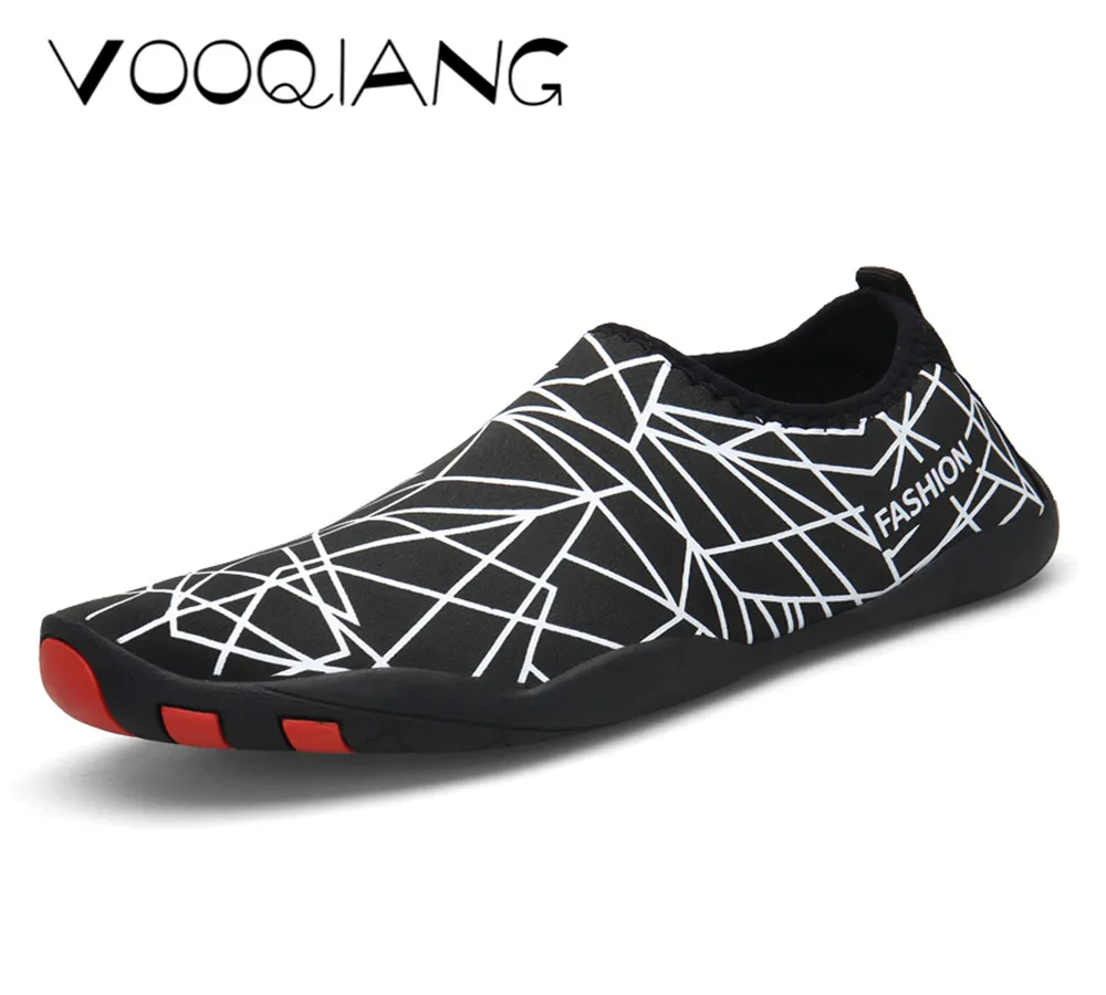 VOOQIANG Outdoor Men Water Surf Shoes Beach Swimming Men Shoes For