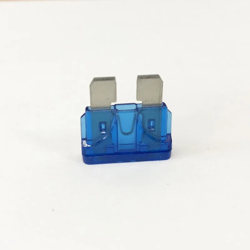 10PCS 15A electric device Mini Blade Fuse Assortment Automotive communication equipment Fuses 10PCS 15A electric device Mini Blade Fuse Assortment Automotive communication equipment Fuses