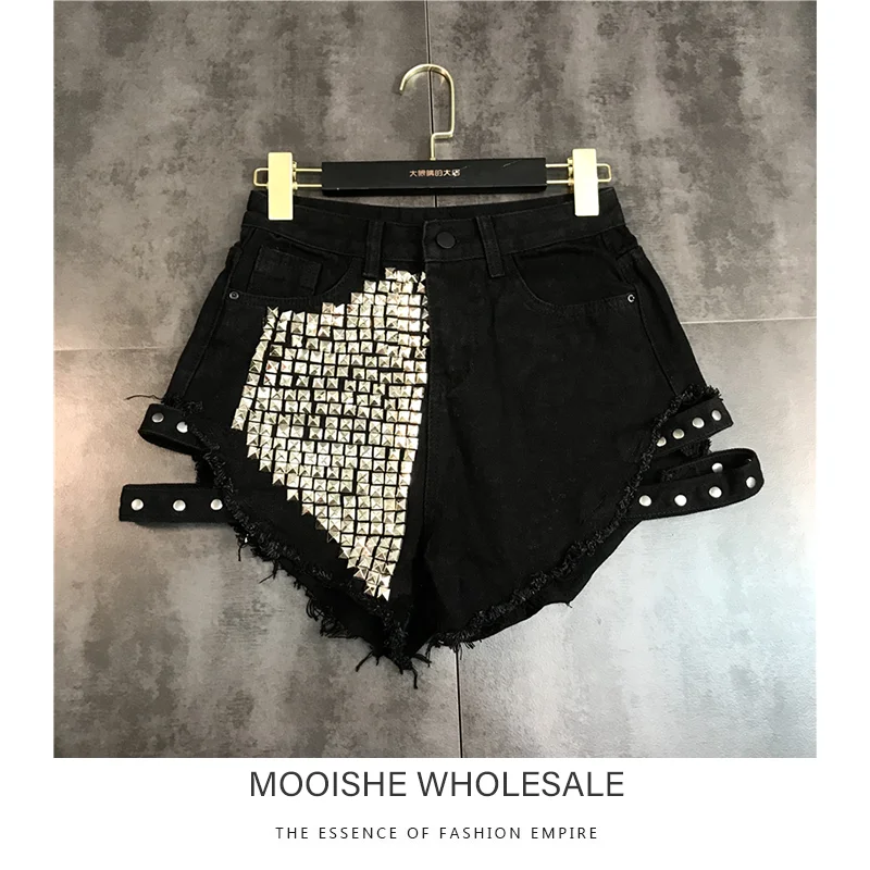 

Metal Rivet Denim Shorts Raw Edge Sexy Bandage Denim Shorts 2019 Summer New Women Hotpants