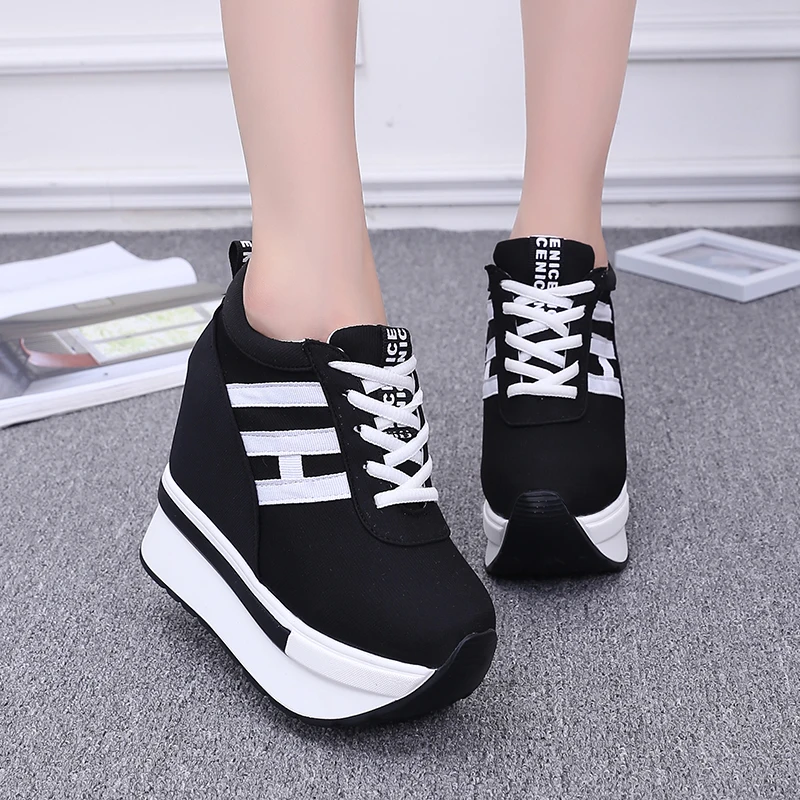 

Platform Women Shoes 2019 Height Increasing Canvas Wedges Platform Heels Shoes Sneakers Women Casual Shoes Chaussure Femme