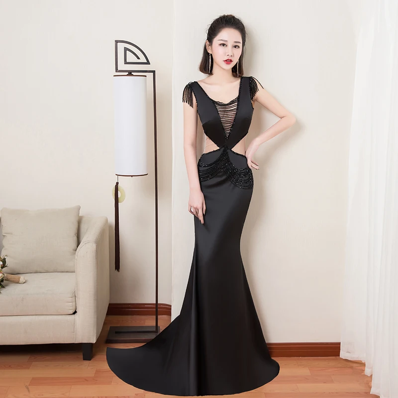 

Long Evening Dresses 2018 With Beautiful Classmate Beads Sexy Halter Club Party Dresses Sleeveless short train Mermaid dresses
