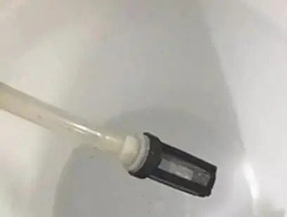 Полностью автоматическое взвешивание машина для упаковки уксуса воды винного