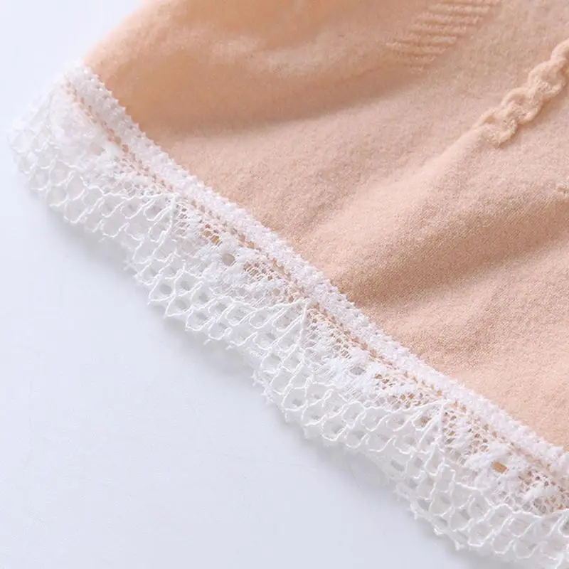 Anti-goal Twist Safety Pants Small Fresh Summer Lace Seamless Comfortable High Elastic Safety Pants Lace Anti-light Safety pants