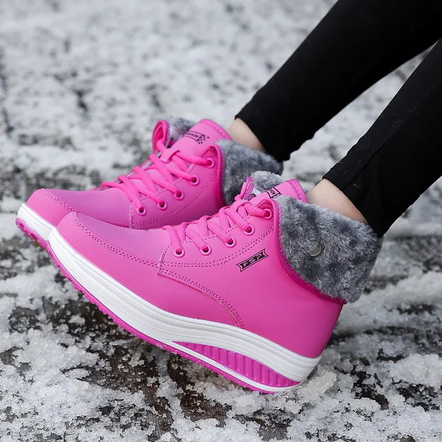 Fashion-Fur-warm-ankle-boots-women-Lace-up-Short-Plush-female-snow-boots-PU-leather-Platform.jpg_640x640