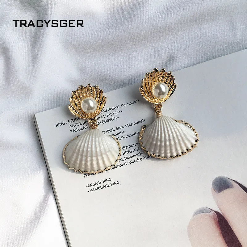 

AH-84502 /TRACYSGER/2009 Trendy New Natural Shell Pearl Earrings