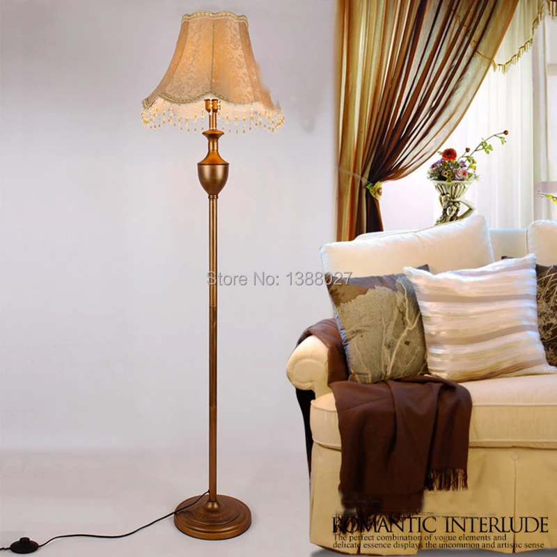 floor lamp 3.jpg