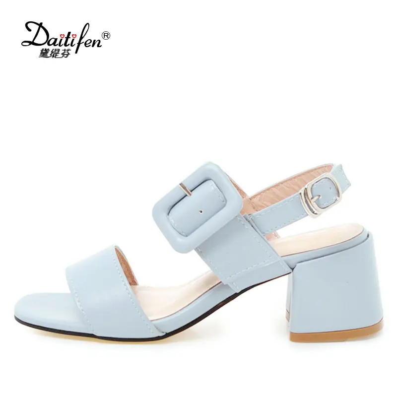 

Daitifen 2018 New ladies Party wear shoes high heel Sandals concise Candy color Buckle strap women Open toe Casual Summer shoes