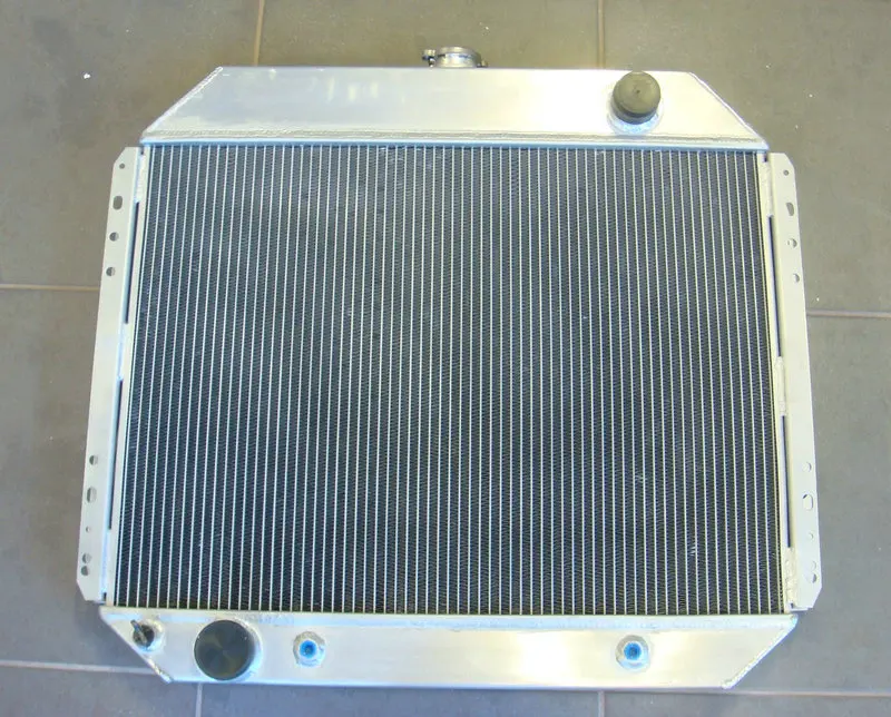 Алюминий радиатора для FORD F100 F250 F350 V8 67-81 Новые 3 ряда 62 мм с наружной резьбой абсолютно