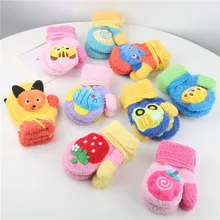 Детские вязаные перчатки; детские вязаные шерстяные плотные теплые зимние перчатки с лямкой на шее для мальчиков; Новинка года