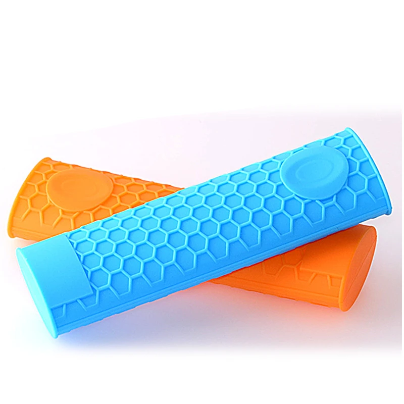 Aomily Silicone Heat Resistant Pot Handle Cover Gloves Clips Insulation Non Stick Anti-slip Bowel Holder Cooking Baking Mitts silicone oven mitts kitchen gloves silicone oven gloves silicone pan handle cover