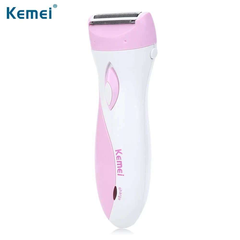 using an electric shaver on pubic hair