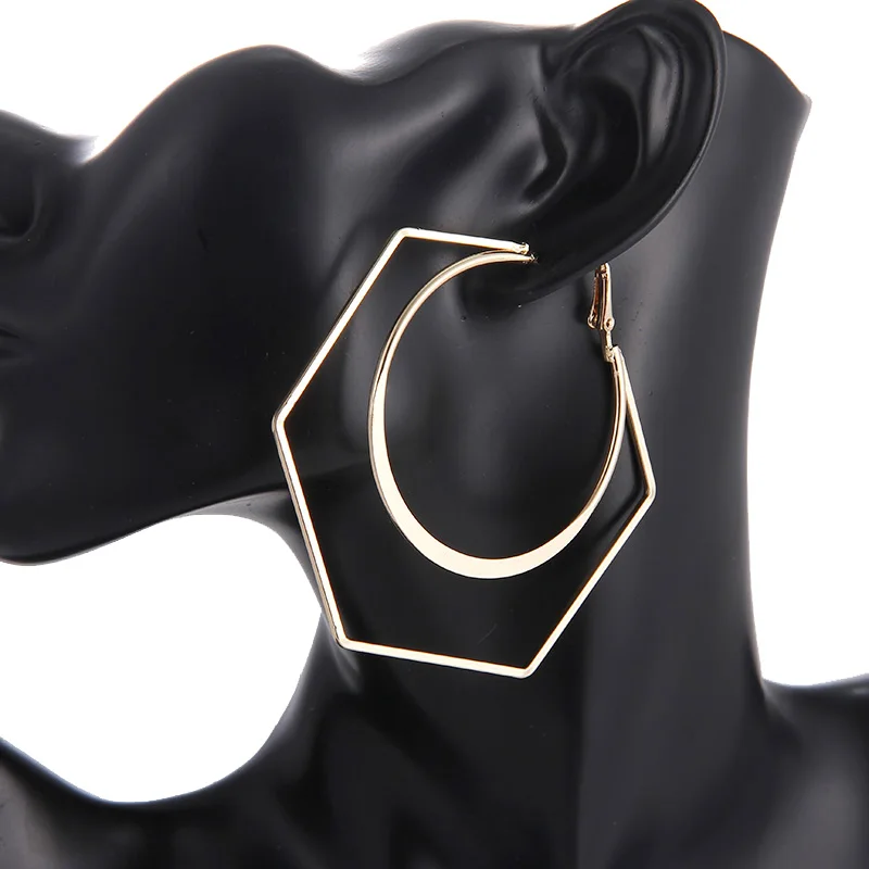 

RscvonM Exaggeration 75mm Alloy Big Hexagon Hoop Earrings For Women 2018 Fashion Jewelry Statement Earrings Punk Brincos