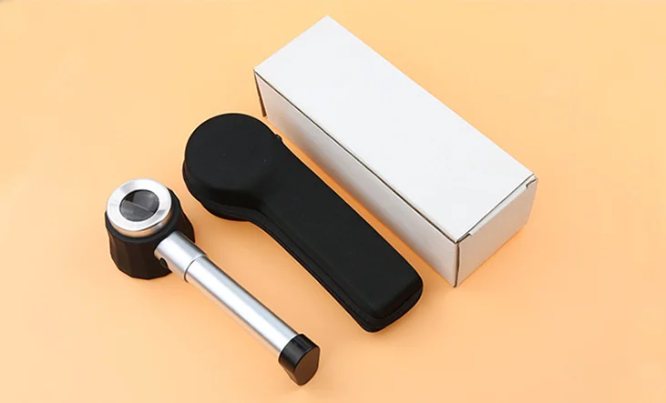 10X magnifying glass metal handle with light magnifier Portable optical stamp Jade jewelry diamond old man reading kid outdoor 10X magnifying glass metal handle with light magnifier Portable optical stamp Jade jewelry diamond old man reading kid outdoor