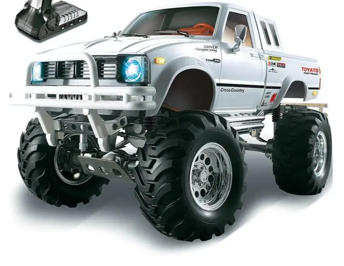 Военный грузовик со шкалой освобождения старого типа 4x4 внедорожник