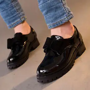 Caliente Venta Punta Redonda Slip On Charol Oxford Zapatos Para