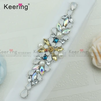 

Fashion Pretty Sparkling Crystal Rhinestone Applique For Bridal Sash WRA-907