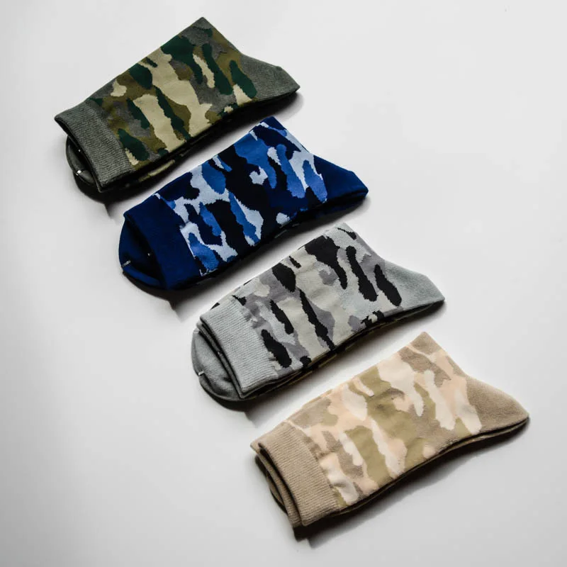 

Harajuku Style Camouflage Pattern Men Cotton Socks Funny Soft Street Wear Casual Socks Outdoor Camping Running Socks For Men
