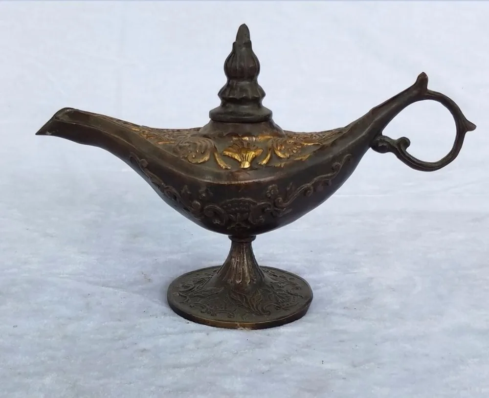 

Collection chinese old bronze gilt carved Big oil lamp pot home art decoration Antique oil lamp Long 24 CM /9.2 INCH