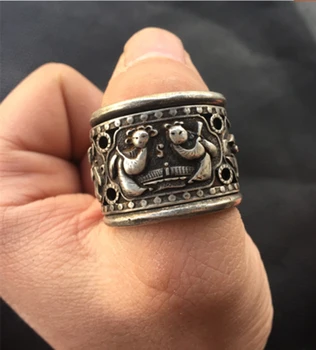 

Old China Tibetan silver Ancient characters Revolving finger Ring