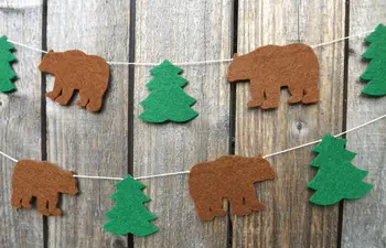 

lovely felt Brown Bear Garlands buntings banners Cabin wedding birthday bridal baby shower, Holiday banners