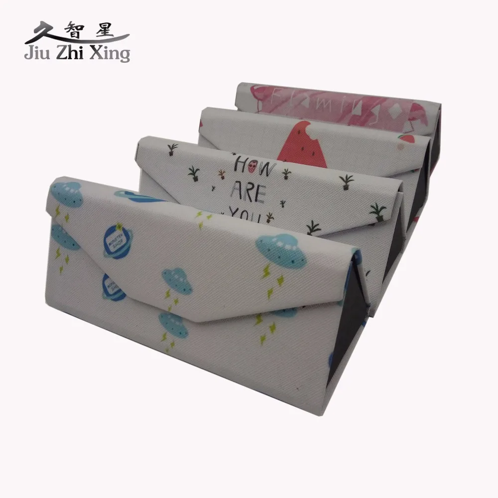 

JIU ZHI XING 1 PC Protable Light Triangular Fold Glasses Case Eyeglass Sunglasses Protector Box Q550