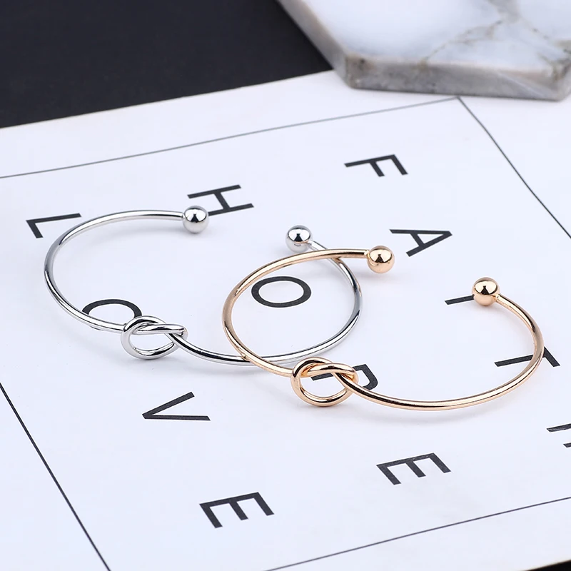 women bracelet01
