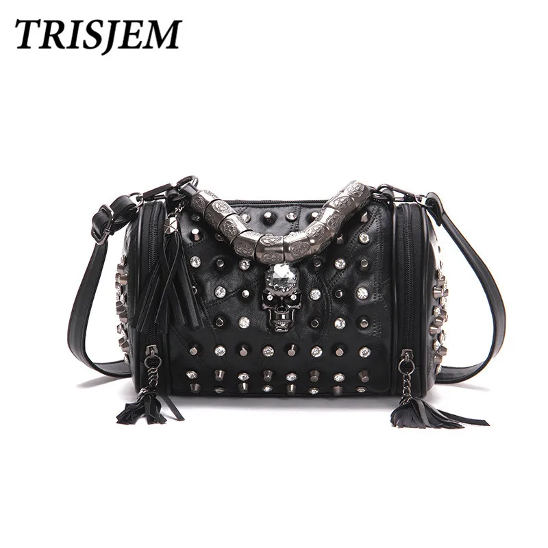

New Skull Bucket Bags Rivet Sheepskin Women Tote Bag 2018 Diamonds Luxury Women Designer Handbag High Quality Brand Shoulder bag
